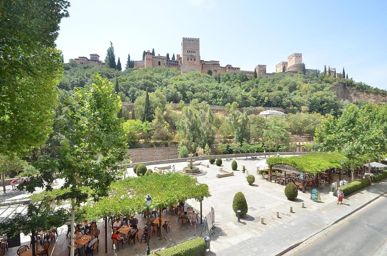 The Nasrid Palace From Your Bed ! Granada Eksteriør bilde
